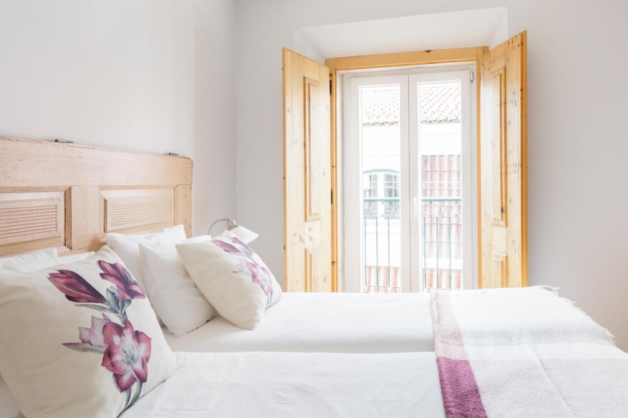 Amazing Rooftop Terrace With River And Historic City View 4 Bedrooms 4 Bathrooms Ac 19Th Century Building Chiado Lisboa Exteriér fotografie