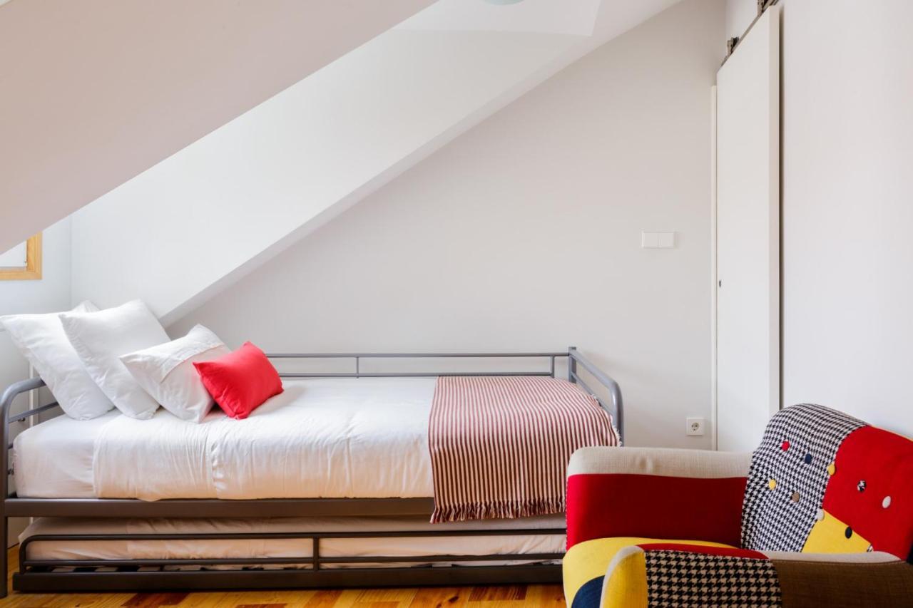 Amazing Rooftop Terrace With River And Historic City View 4 Bedrooms 4 Bathrooms Ac 19Th Century Building Chiado Lisboa Exteriér fotografie