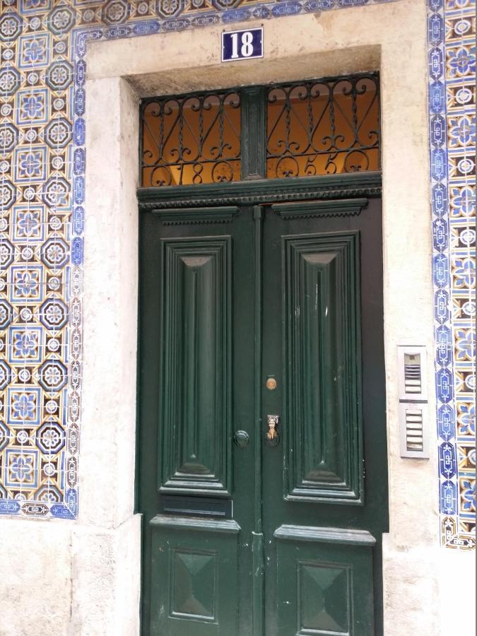 Amazing Rooftop Terrace With River And Historic City View 4 Bedrooms 4 Bathrooms Ac 19Th Century Building Chiado Lisboa Exteriér fotografie