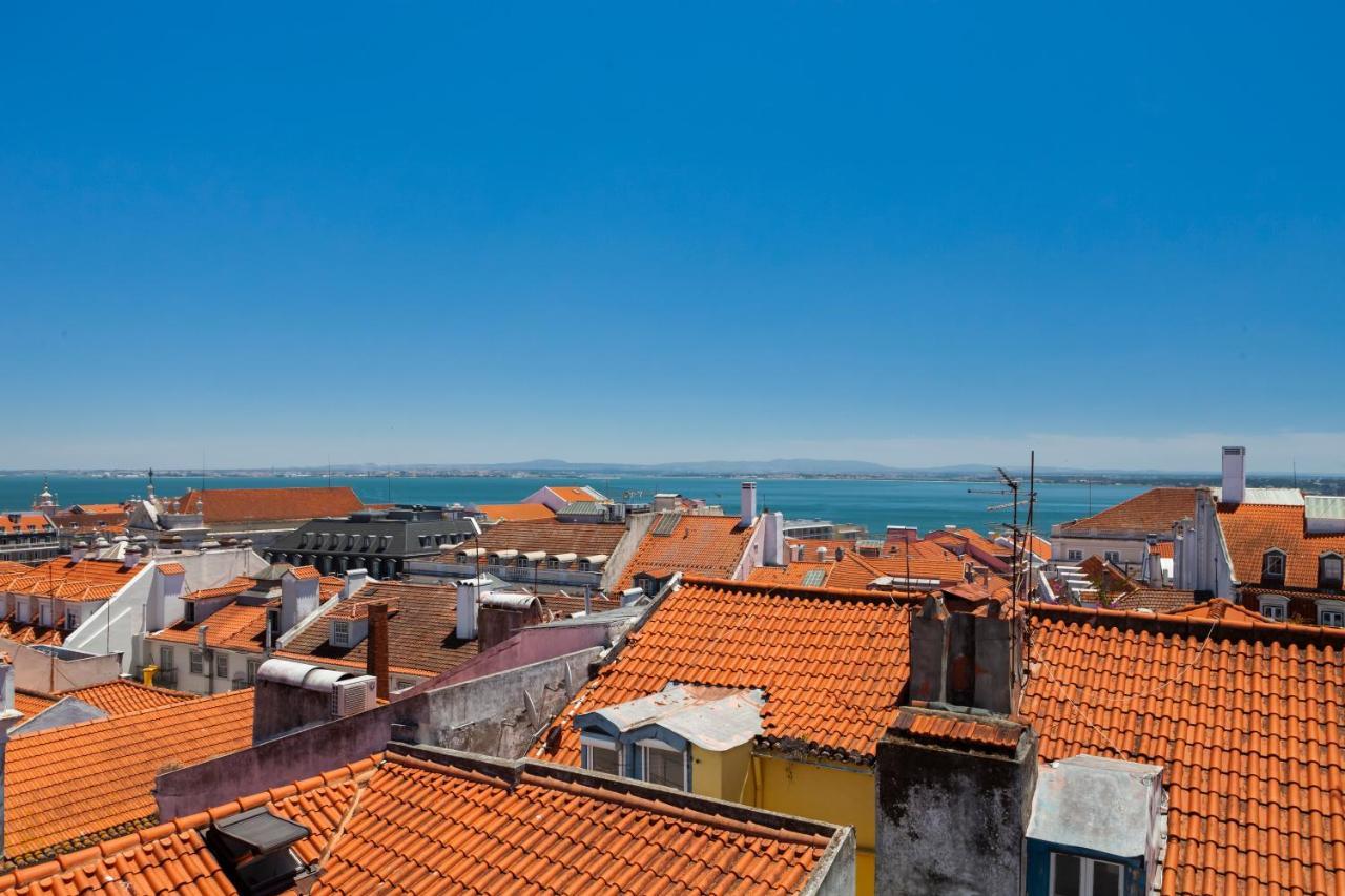Amazing Rooftop Terrace With River And Historic City View 4 Bedrooms 4 Bathrooms Ac 19Th Century Building Chiado Lisboa Exteriér fotografie