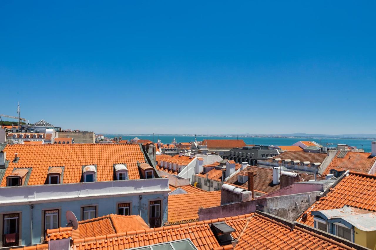 Amazing Rooftop Terrace With River And Historic City View 4 Bedrooms 4 Bathrooms Ac 19Th Century Building Chiado Lisboa Exteriér fotografie