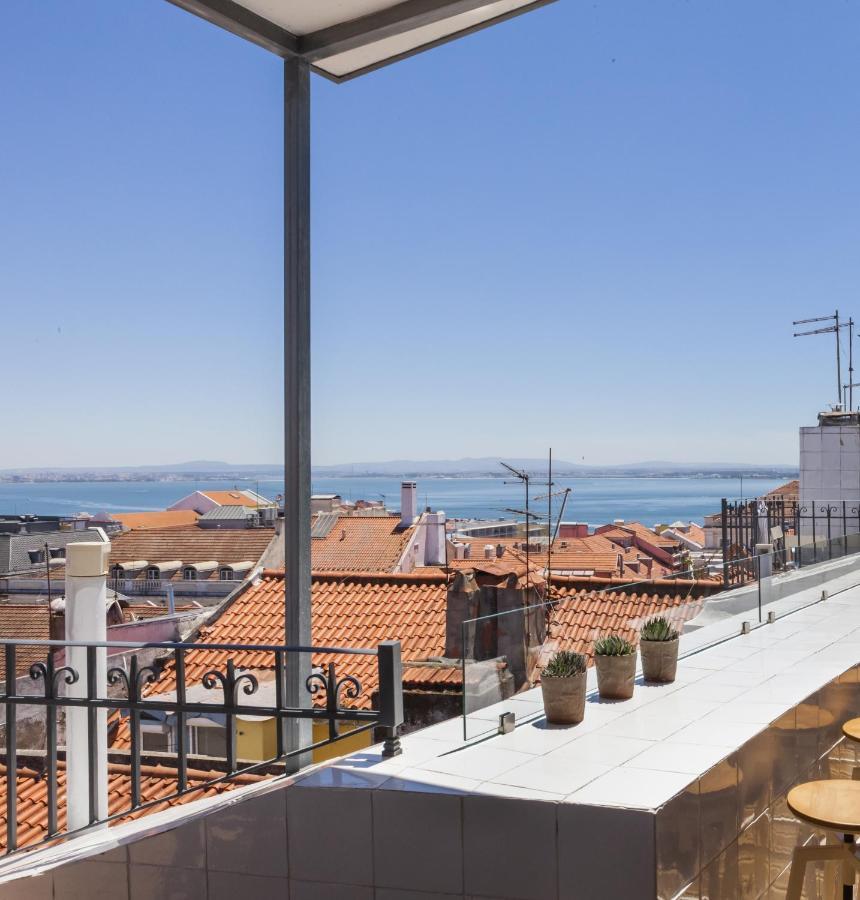 Amazing Rooftop Terrace With River And Historic City View 4 Bedrooms 4 Bathrooms Ac 19Th Century Building Chiado Lisboa Exteriér fotografie